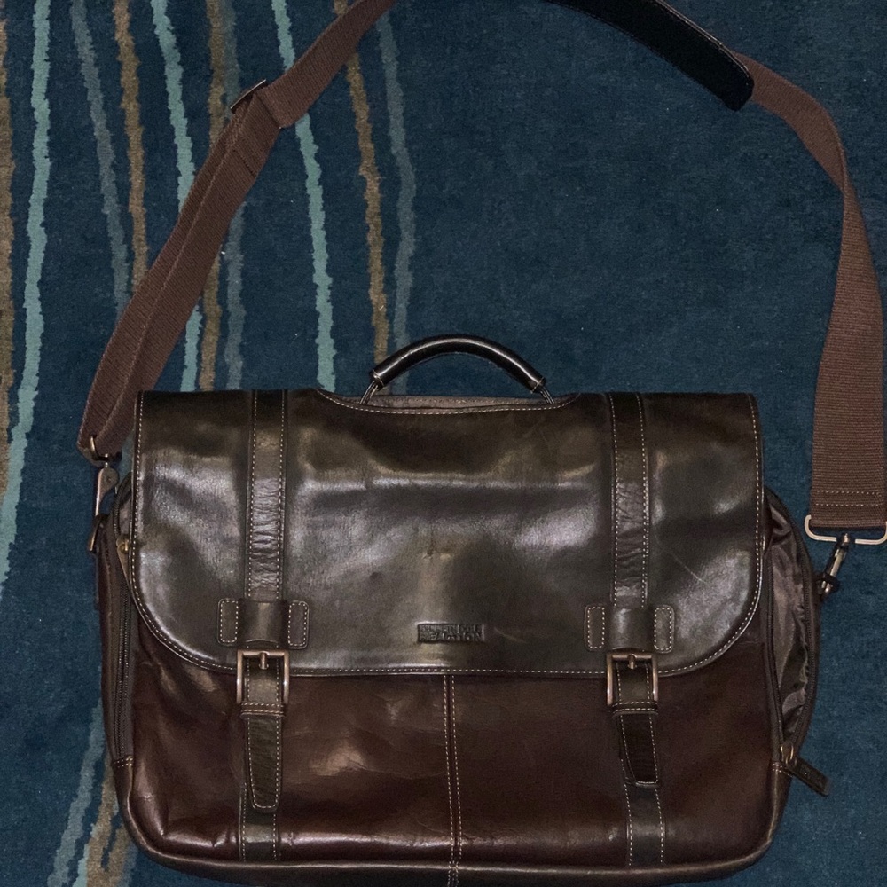 Kenneth Cole Reaction leather briefcase